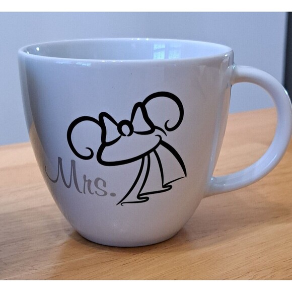 Disney Parks Mr. & Mrs. Mickey & Minnie Mouse Bride & Groom Coffee Mug Set - Picture 4 of 9